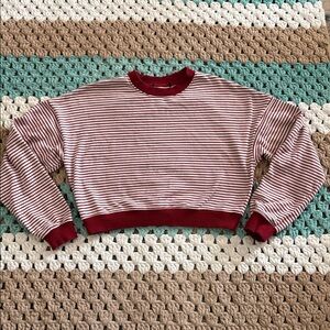 Striped Red White Cropped Sweater Shirt Top Womans sz Medium
